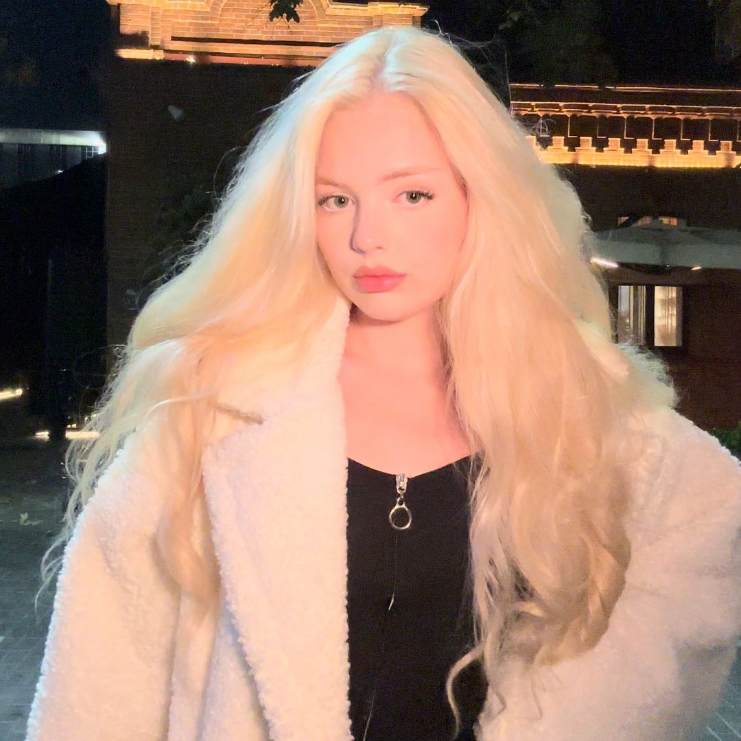 ALENA_BEAUTY