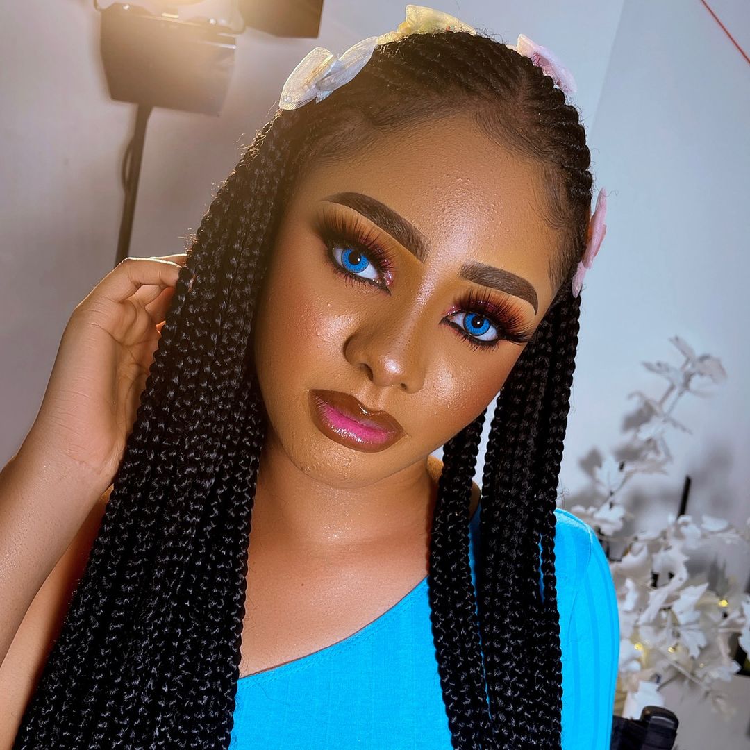 AMYPOSHSTUDIO Dubai best Mua