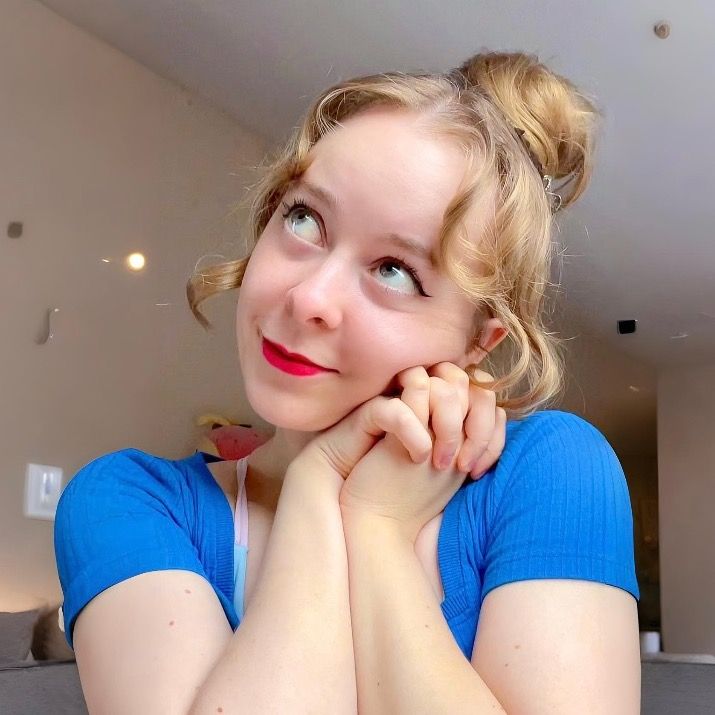 ♡  Anna ♡