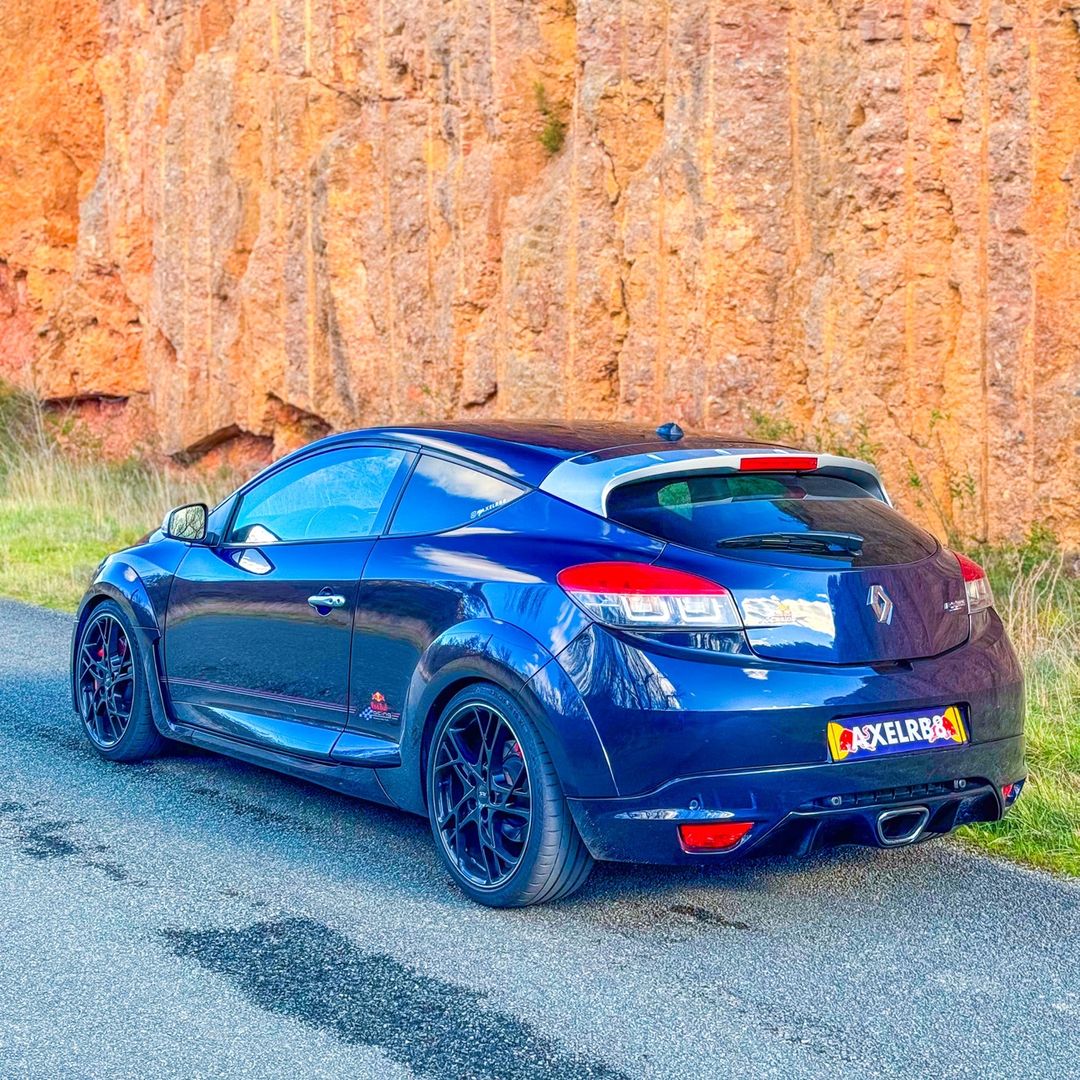 axelrb8