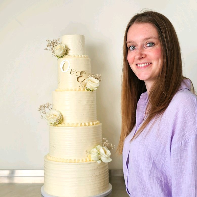 CakeAway by Nieves
