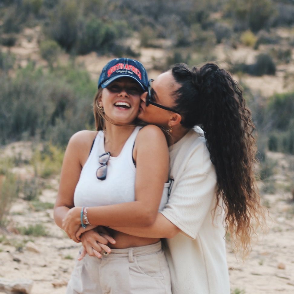 Charlène 🇫🇷 & Francesca 🇮🇹