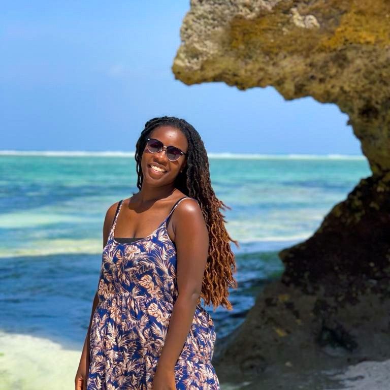 Gmjourneys | Smiling Traveller