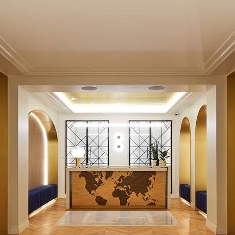 Luxury Hotelschool