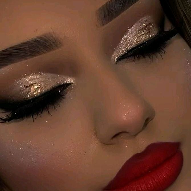 Makeup artist