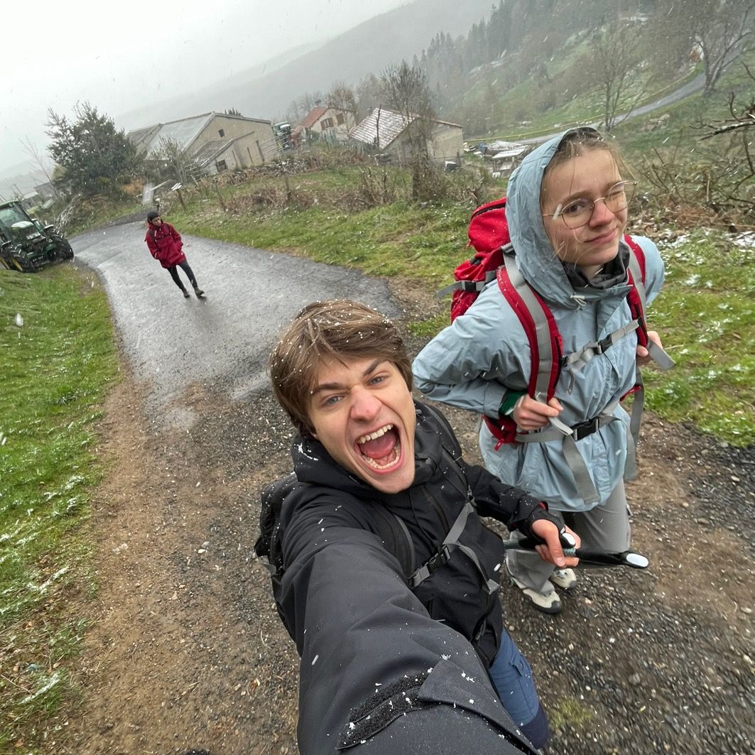 🚐 Eléonore & Léopold 🌍