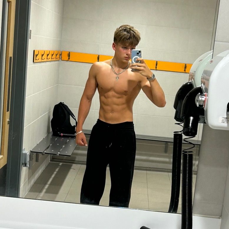NK🏋️♀️