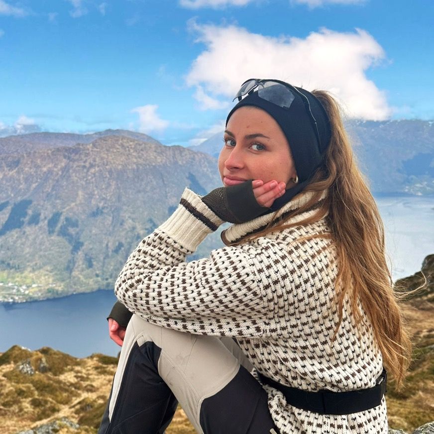 TINA | travel & hiking