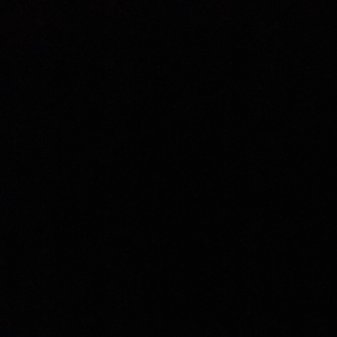 م_وئیس