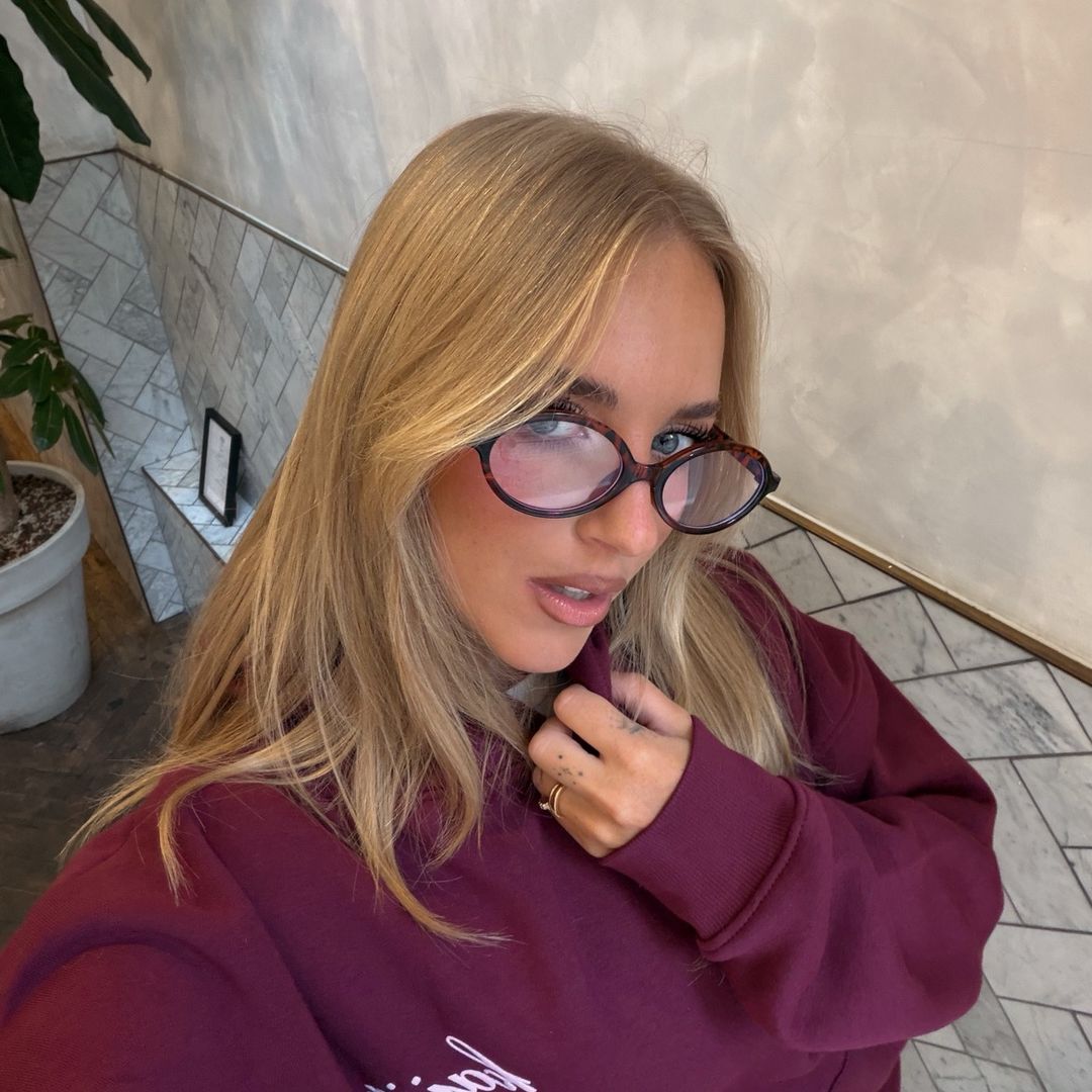 zoeilanahill
